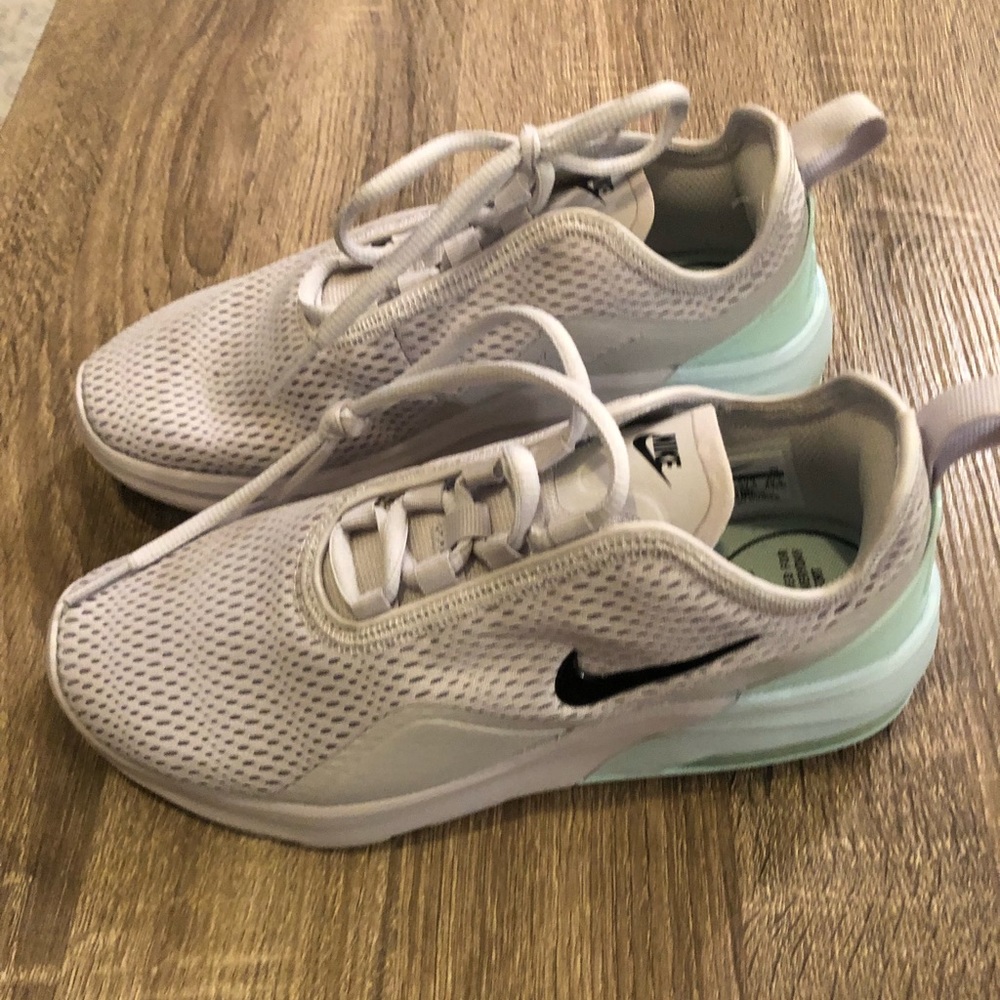 Nike Air Sneakers